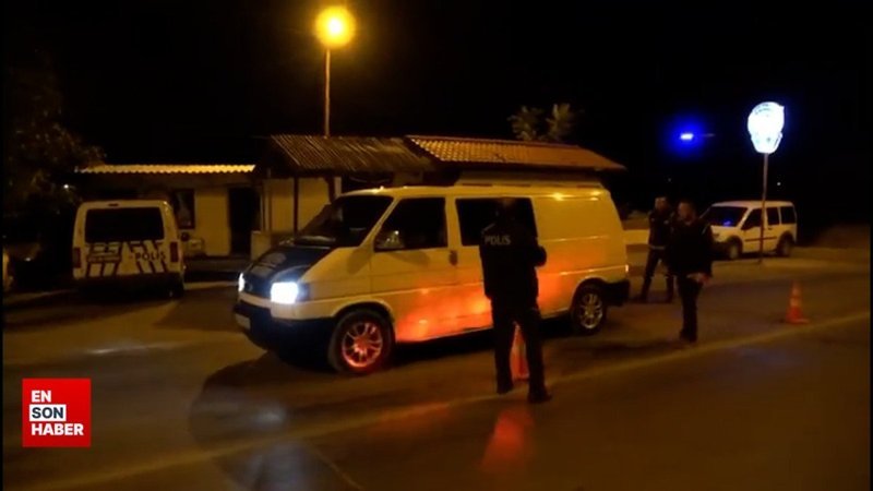 Türkiye genelinde huzur operasyonu: 26 göçmen kaçakçısı yakalandı