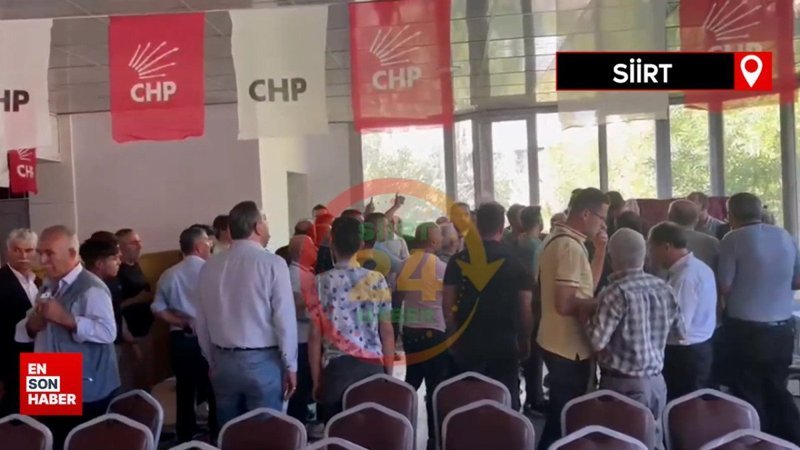CHP Siirt İl Kongresi'nde partililer birbirinde girdi