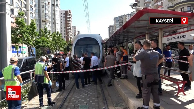 Ücretsiz binmek istediği tramvay sonu oldu