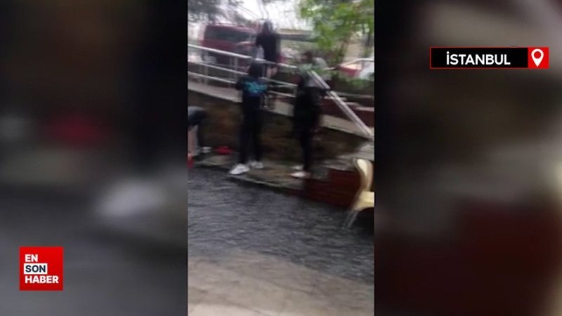 İstanbul'da dükkanını sel suları basan esnafın isyanı