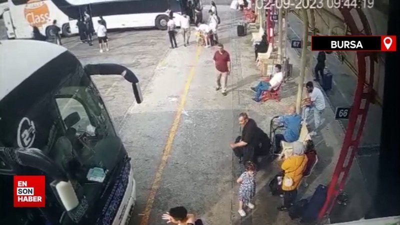 Bursa'da kavgaya tutuşan yolculardan biri kalbine yenik düştü