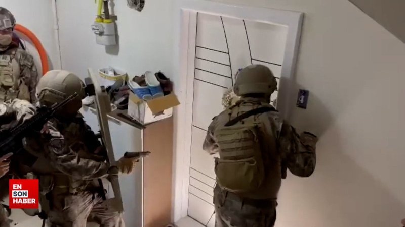 Ali Yerlikaya açıkladı: 8 ildeki eş zamanlı operasyonda bulutlar çetesi çökertildi