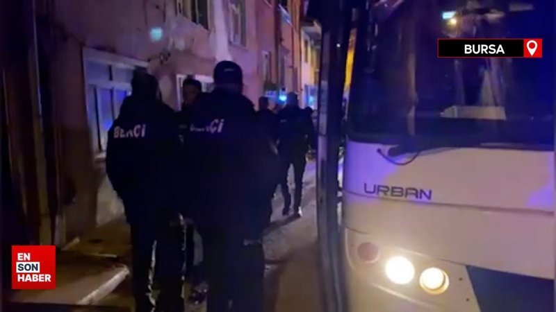 Bursa'da bir adrese yapılan operasyonda 31 kaçak göçmen yakalandı