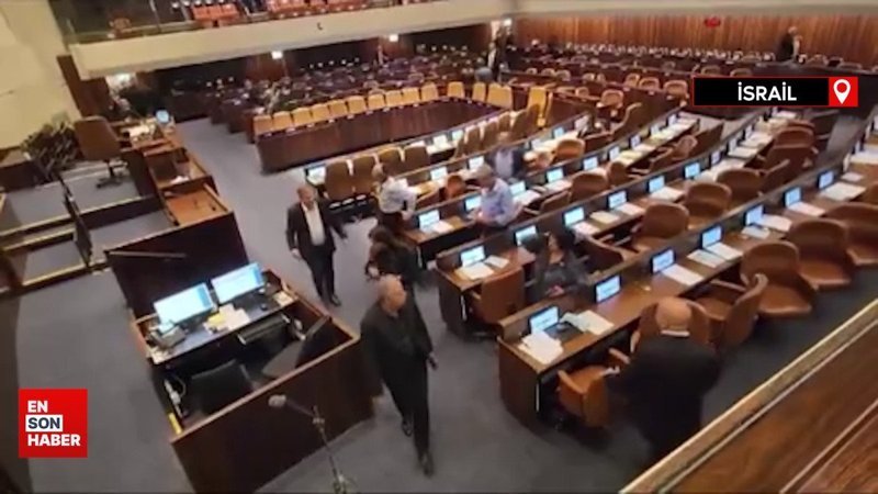 İsrail meclisinde füze paniği: Sığınaklara koştular