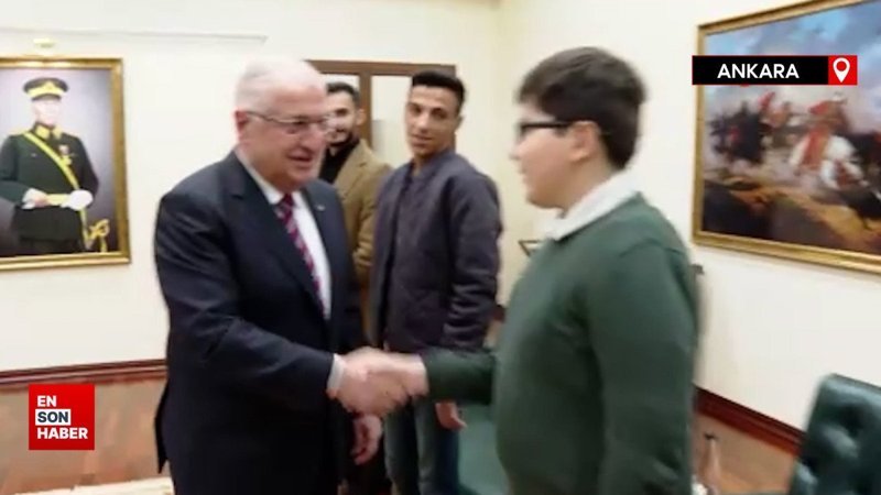 Milli Savunma Bakanı Yaşar Güler, Şırnak ve Hakkarili gençlerle buluştu