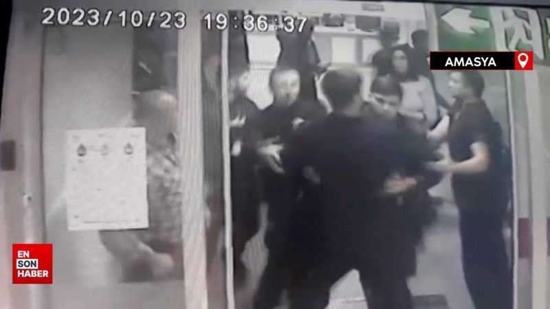 Amasya'da hasta yakınlarının sağlık çalışanını darbettiği anlar