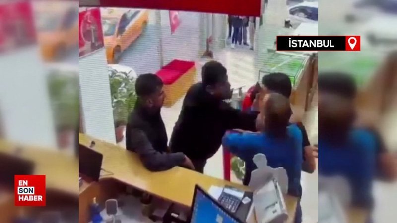 Esenyurt'ta telefonunu çalan hırsızı bulunca darbetti