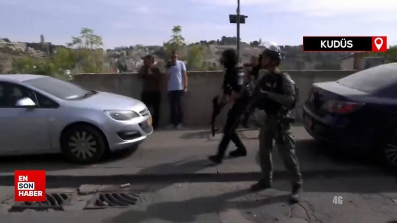 Mescid-i Aksa'da üçüncü cuma namazında da gazlı saldırı