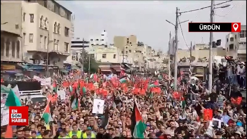 Ürdünlüler, Gazze'ye destek gösterisi düzenledi