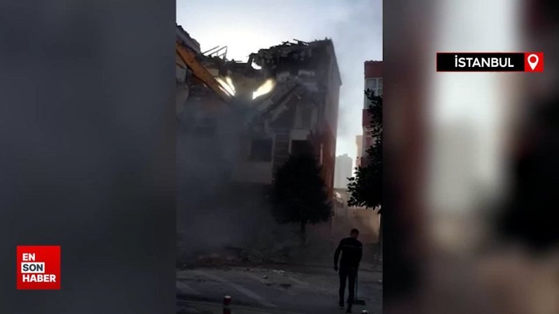 Güngören'de 6 katlı bina, yıkım sırasında çöktü