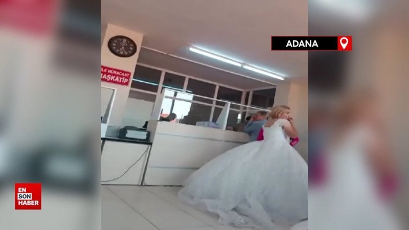 Üzerine kayıtlı olan ağabeyinin otomobilinin satışı için  gelinliğiyle notere gitti