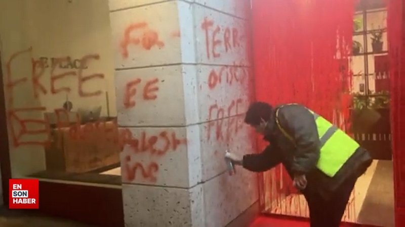 İsrail'e askeri malzeme satan şirkete kırmızı boyalı saldırı