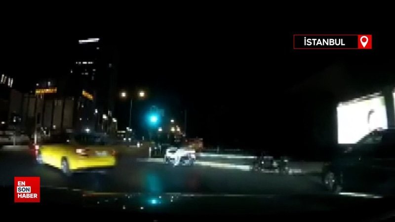 Ataşehir’de iki motosikletin çarpıştığı kaza kamerada