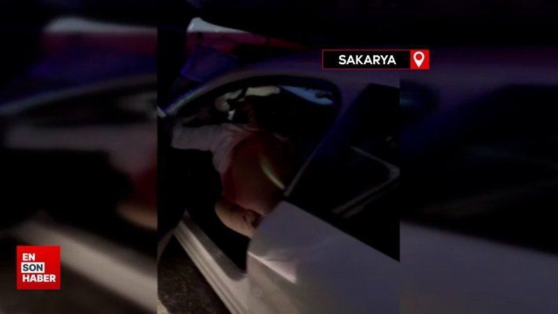 Sakarya'da ters yönde ilerleyen otomobil tırla çarpıştı