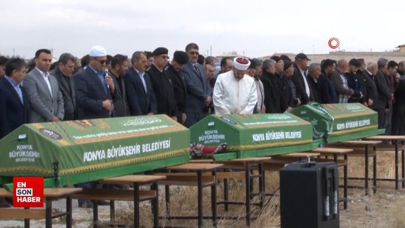 Konya'daki feci kazada hayatını kaybeden aynı aileden 5 kişi toprağa verildi