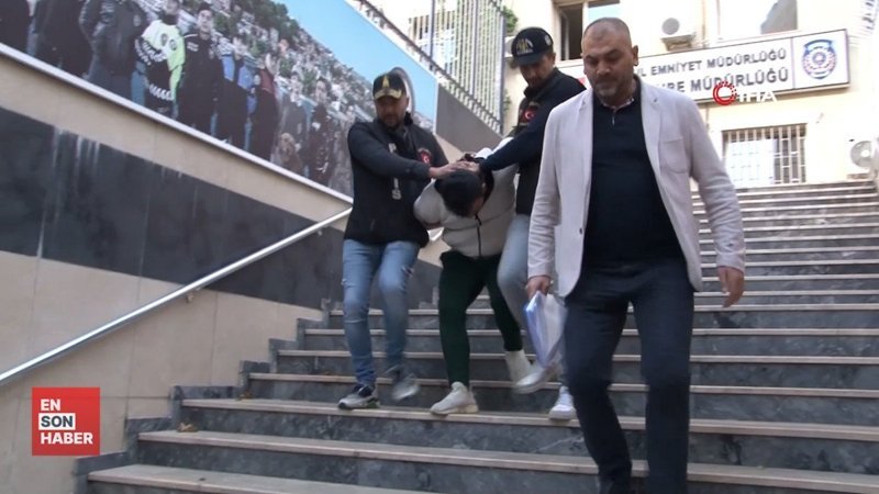 Beyoğlu'nda komşusunun boynunu kesen sanık