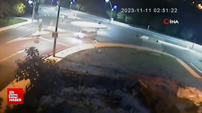 Arnavutköy’de kontrolden çıkan otomobil takla attı