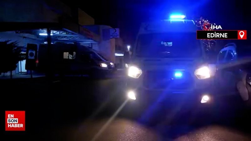 Edirne'de motosiklet ile panelvan araç çarpıştı