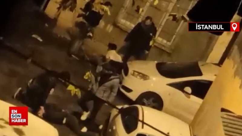 Beyoğlu’nda polisin etkisiz hale getirdiği 4 şahıs gözaltına alındı
