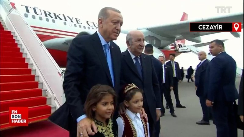 Cumhurbaşkanı Erdoğan Cezayir'de