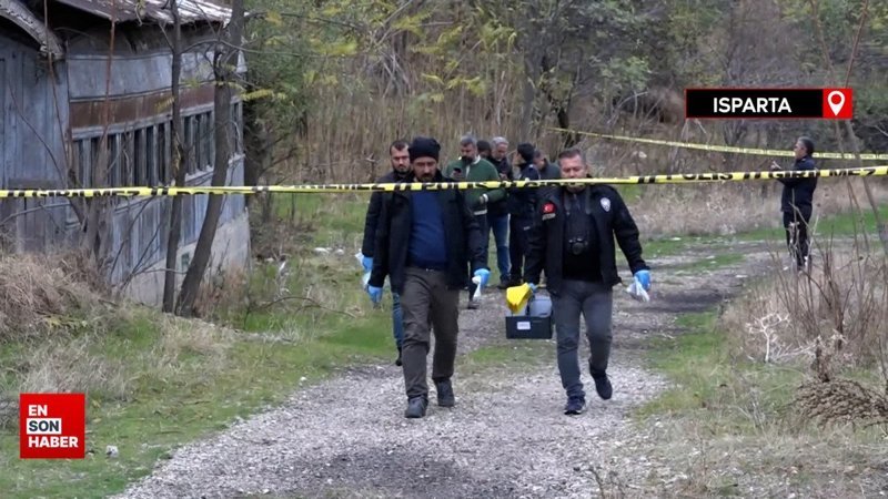 Isparta'da poşete tekme attı: Poşetten el bombaları çıktı