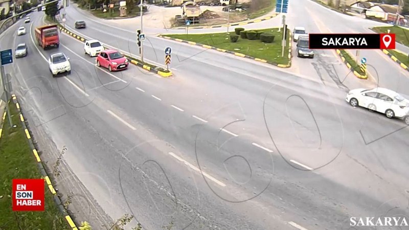 Sakarya'da sürücülerin dikkatsizlik ve kural ihlalleri sonucu yaptığı kazalar