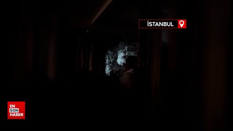 Beyoğlu'nda elektrikler kesilince dükkanında mahsur kaldı
