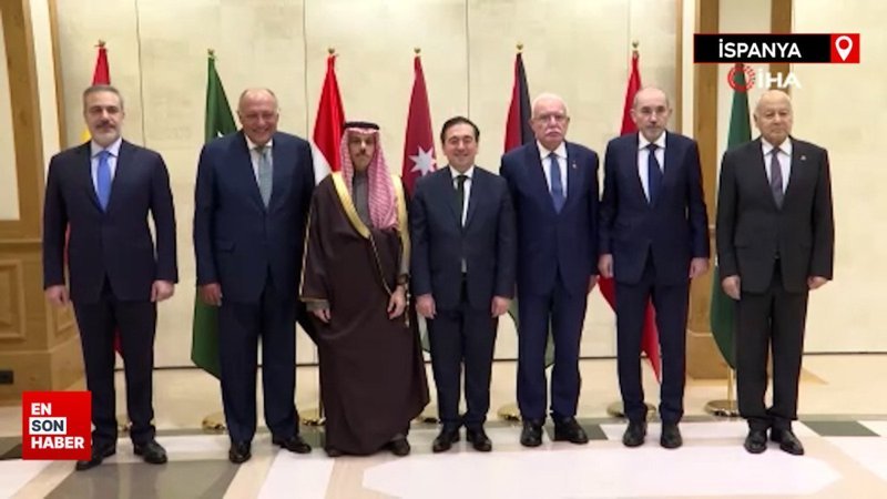 Bakan Fidan, İspanya Dışişleri, Avrupa Birliği ve İşbirliği Bakanı Albares ile görüştü