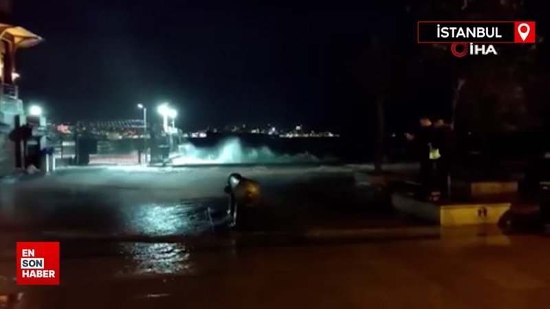 İstanbul'da fırtına etkisini sürdürdü