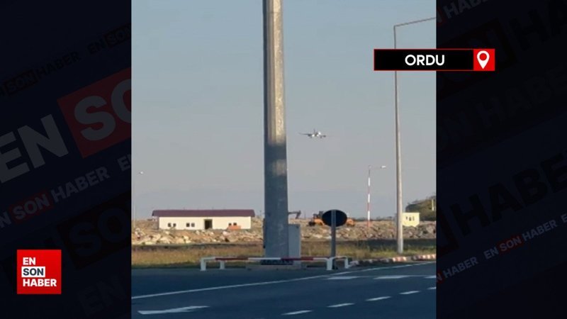 Ordu'da fırtına nedeniyle piste inemeyen uçak kamerada