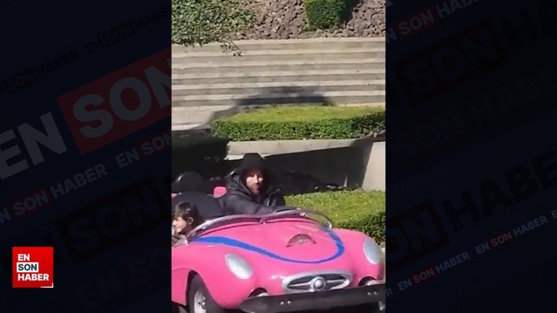 Disneyland yıldızı Messi