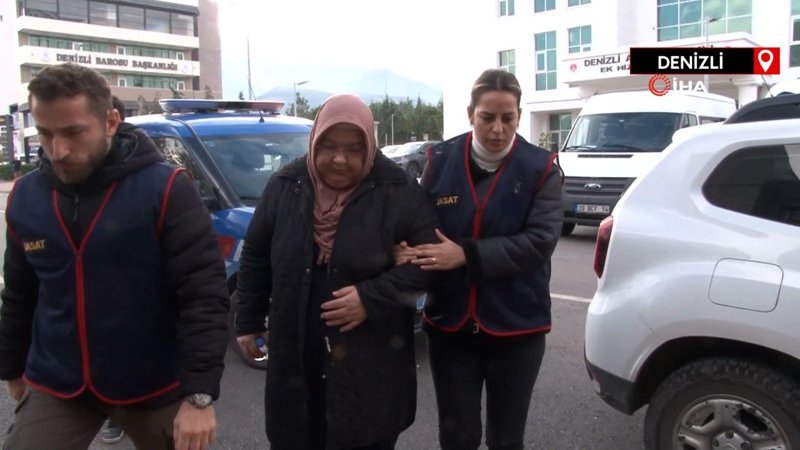 Denizli'de FETÖ'cü öğretmen gizli bölmeden çıktı: Son sözü dikkat çekti