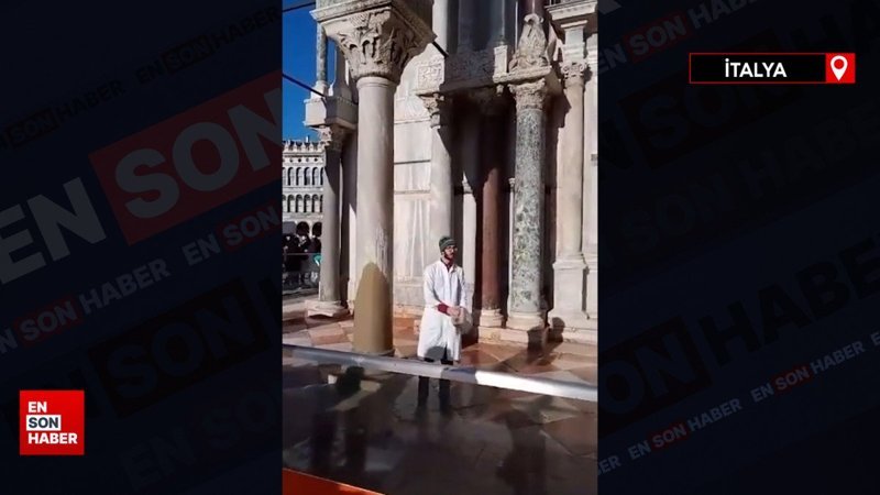 İtalya'da iklim eylemi: Aziz Markus Bazilikası'na çamurlu su döktüler