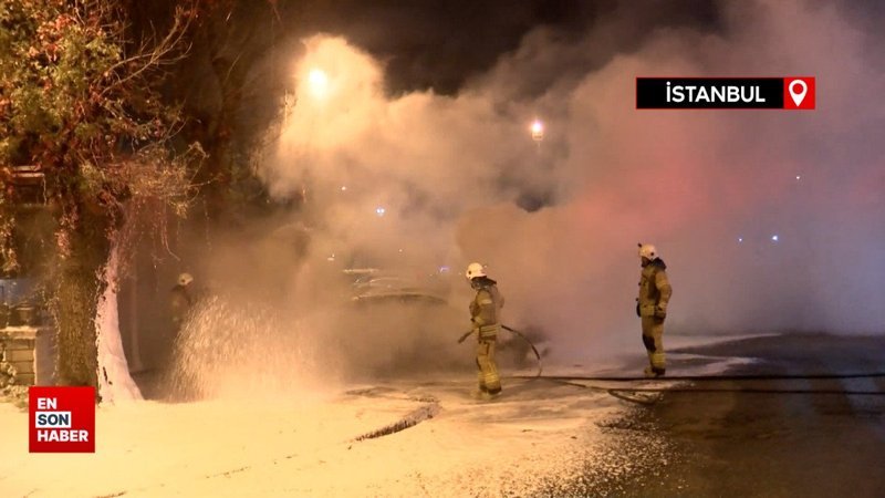 İstanbul’da yanan otomobillerin kundaklandığı anlar görüntülendi