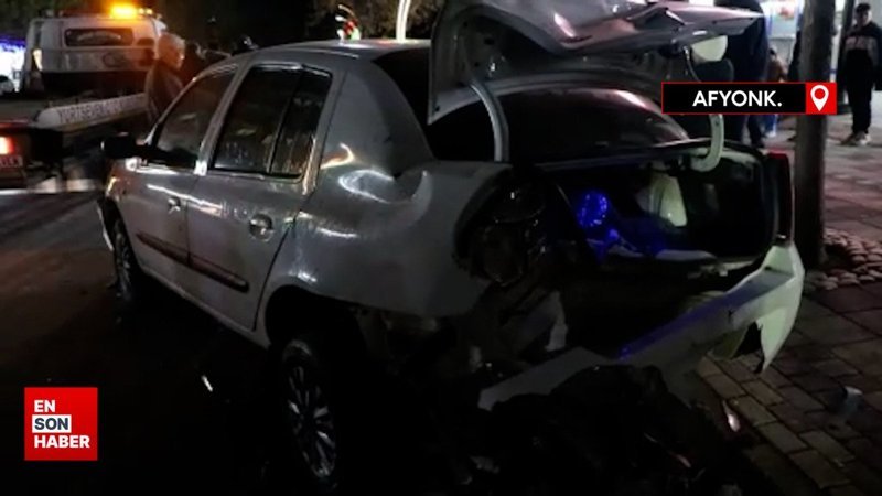 Afyonkarahisar’da 5 aracın karıştığı zincirleme kaza