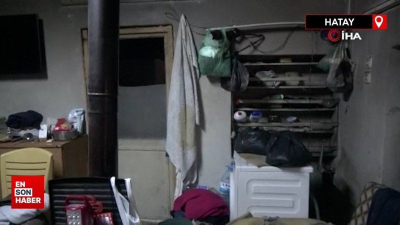 Hatay’da çocuklarının bakmadığı kadın çöp evde yaşıyor