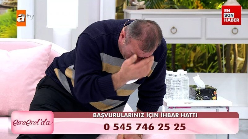Esra Erol'un programında pırasaya tiki olan kocasını bayılttı