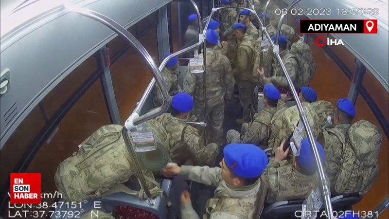 6 Şubat depremlerinin ardından askerlerin Adıyaman'a geldiği görüntüler ortaya çıktı