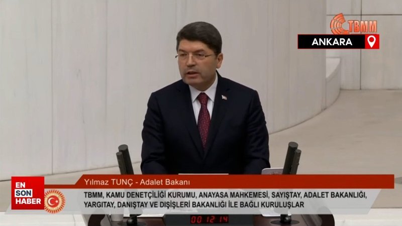 Bakan Tunç duyurdu: Hukuk Mesleklerine Giriş Sınavı geliyor