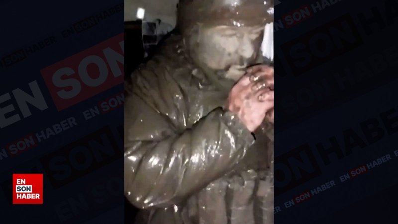 Cepheden dönen Ukrayna askeri çamurla kaplandı