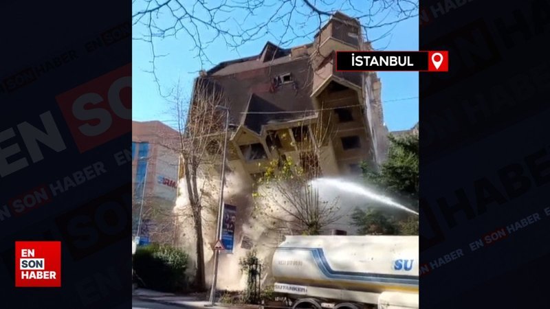 Esenyurt'ta 6 katlı bina, kontrollü yıkımı sırasında çöktü