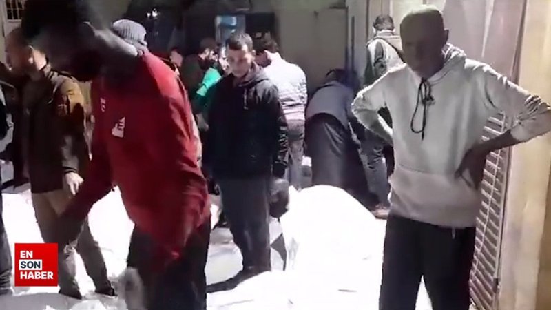 İsrail Magazi Mülteci Kampı’nı vurdu