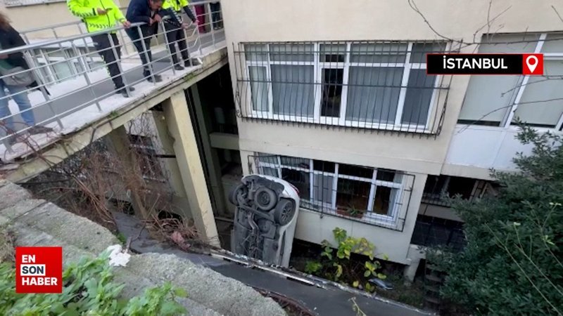 Beşiktaş'ta site bahçesine düşen otomobilin sürücüsü yaralandı
