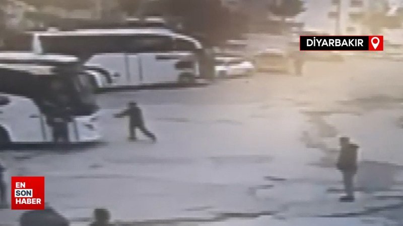 Diyarbakır'da tartıştığı muavini ezerek öldürdü