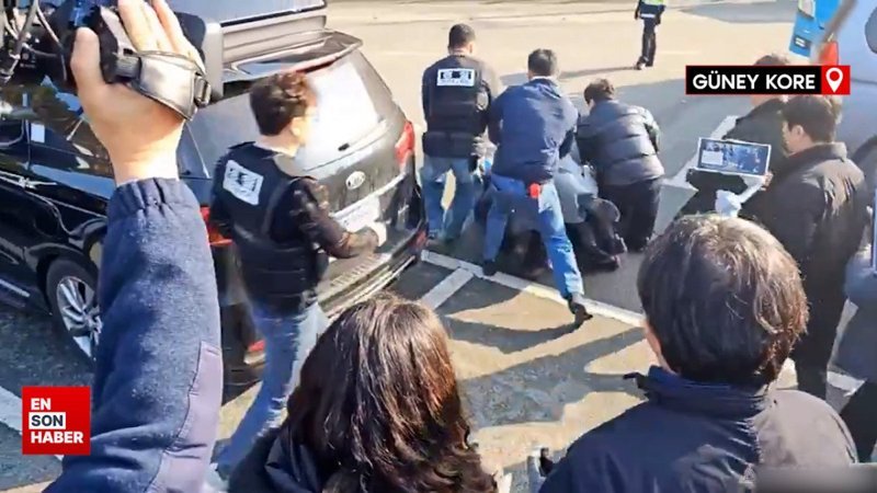 Güney Kore'de ana muhalefet lideri bıçaklı saldırıya uğradı