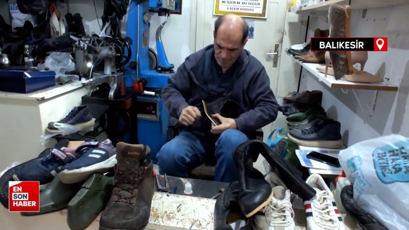 Balıkesir'de ayakkabı satışları düştü, tamircilerin işleri açıldı