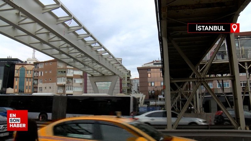 Metrobüs yolundaki üst geçit çalışması tartışmalara neden oldu