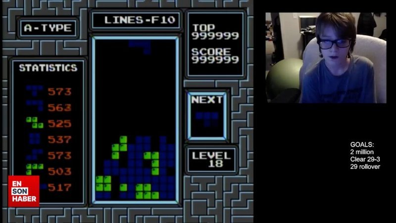 ABD’de 13 yaşındaki çocuk, Tetris oyununu yenen ilk kişi oldu