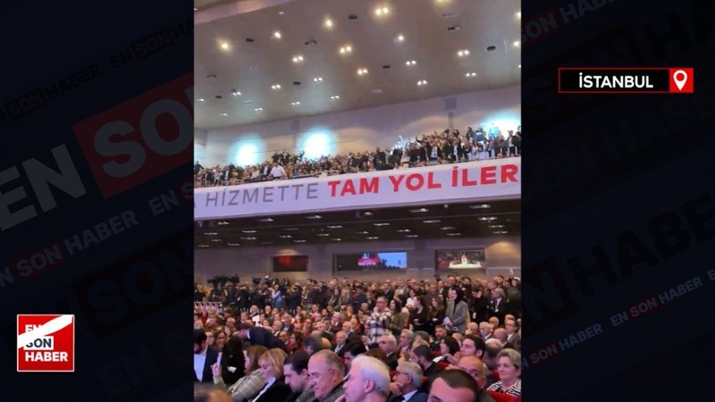 CHP'nin İBB aday lansmanında 'Türkiye laiktir laik kalacak' sloganları