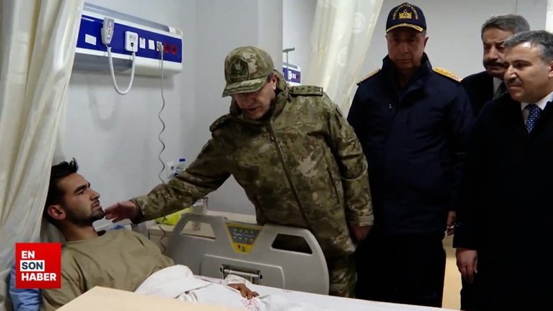 Kuvvet Komutanları'ndan yaralı askerlere ziyaret